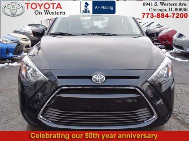 Toyota Yaris iA 2017 photo 24